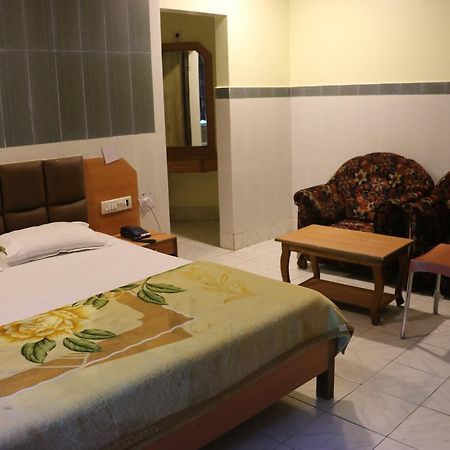 Hotel Swastik Mandap Puri Exterior photo