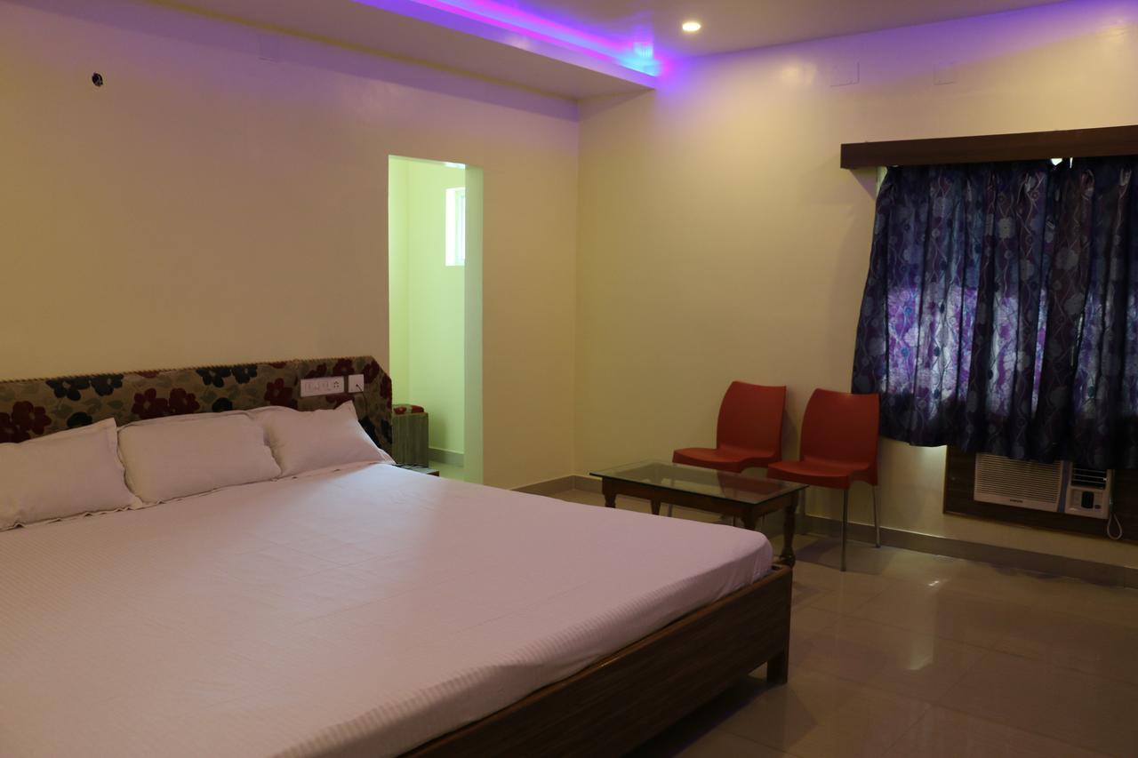 Hotel Swastik Mandap Puri Exterior photo